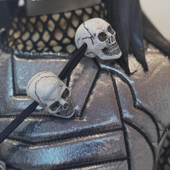 Alien Predator Warrior Costume BOYS 9/10 - Black and Silver - Picture 5 of 14